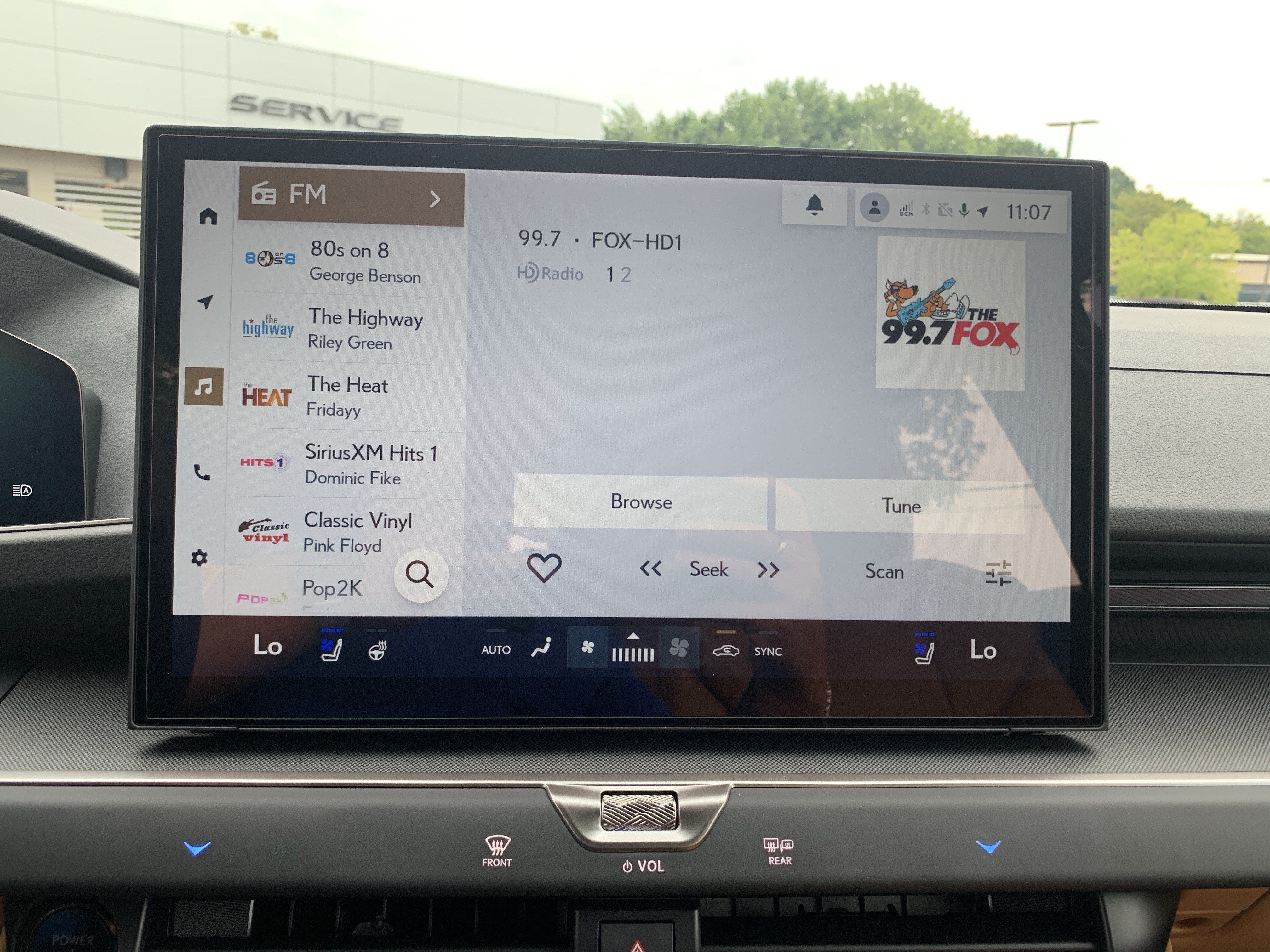 Used 2026 Lexus ES 350h w/ Convenience Package FWD image 23