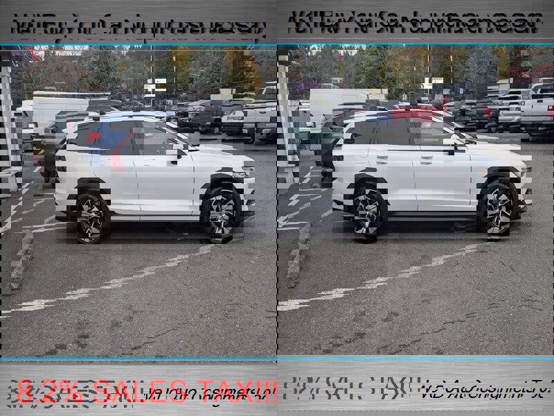 Used 2021 Volvo V60 T5 Cross Country w/ Climate Package image 5