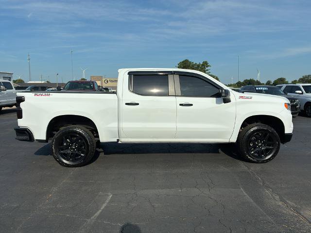 Used 2025 Chevrolet Silverado 1500 LT Trail Boss w/ Convenience Package II AWD/4WD image 4