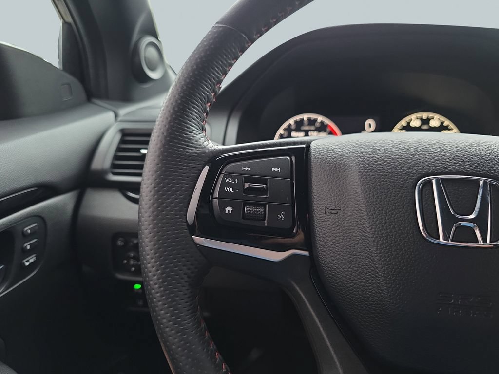 Used 2024 Honda Ridgeline Black Edition image 19