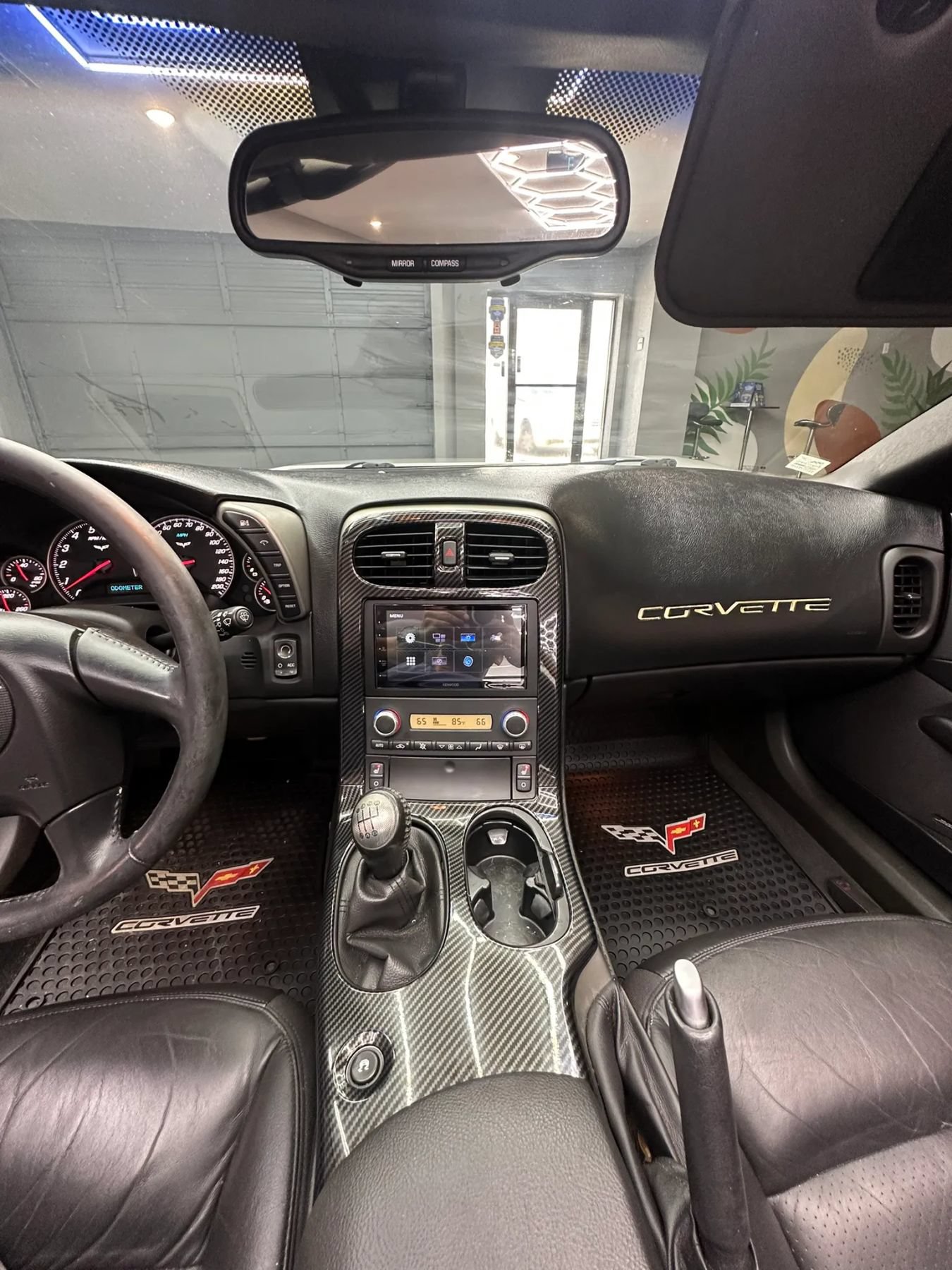 Used 2005 Chevrolet Corvette Convertible w/ Preferred Equipment Group RWD image 32