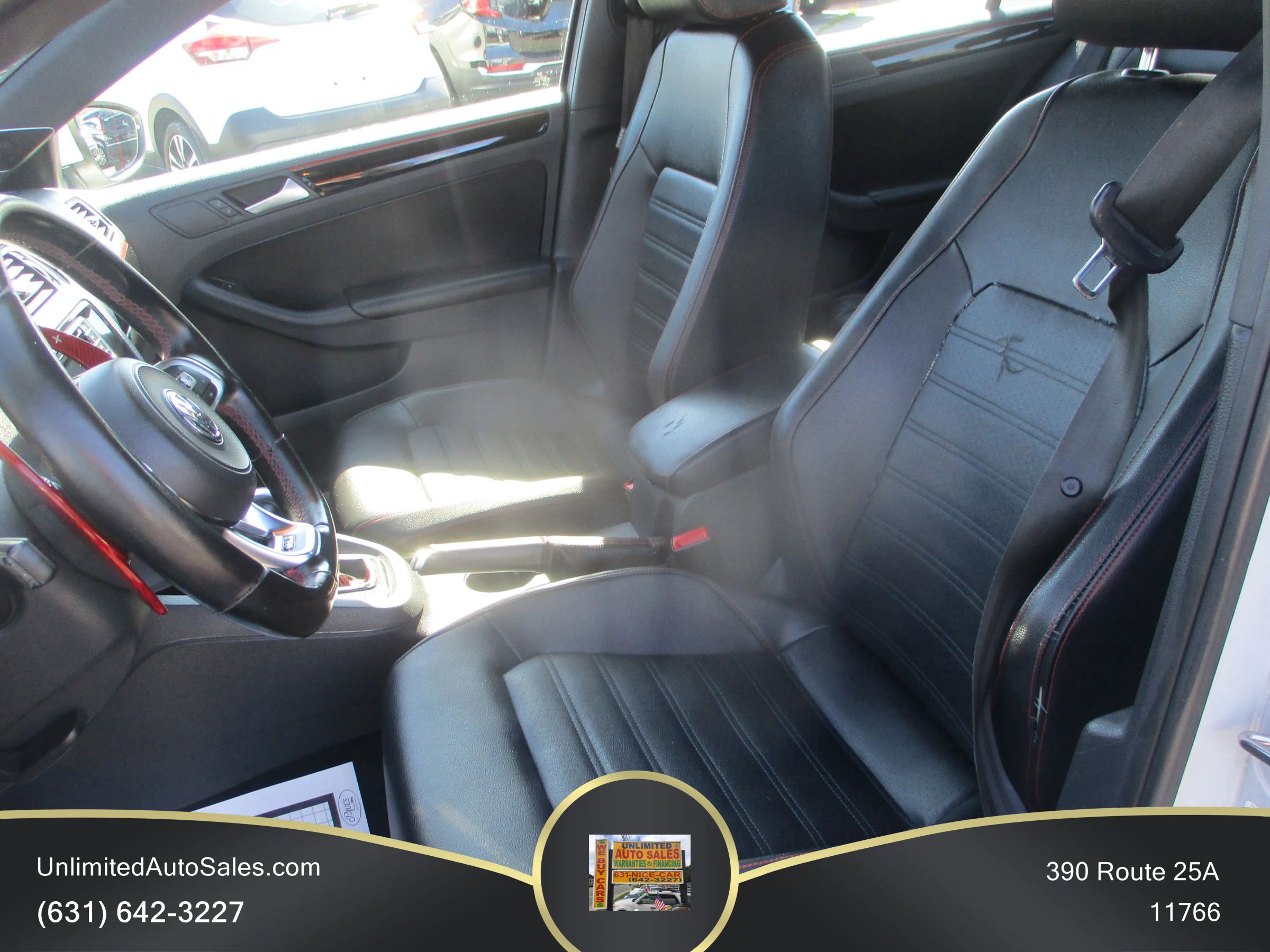 Used 2017 Volkswagen Jetta GLI FWD image 5