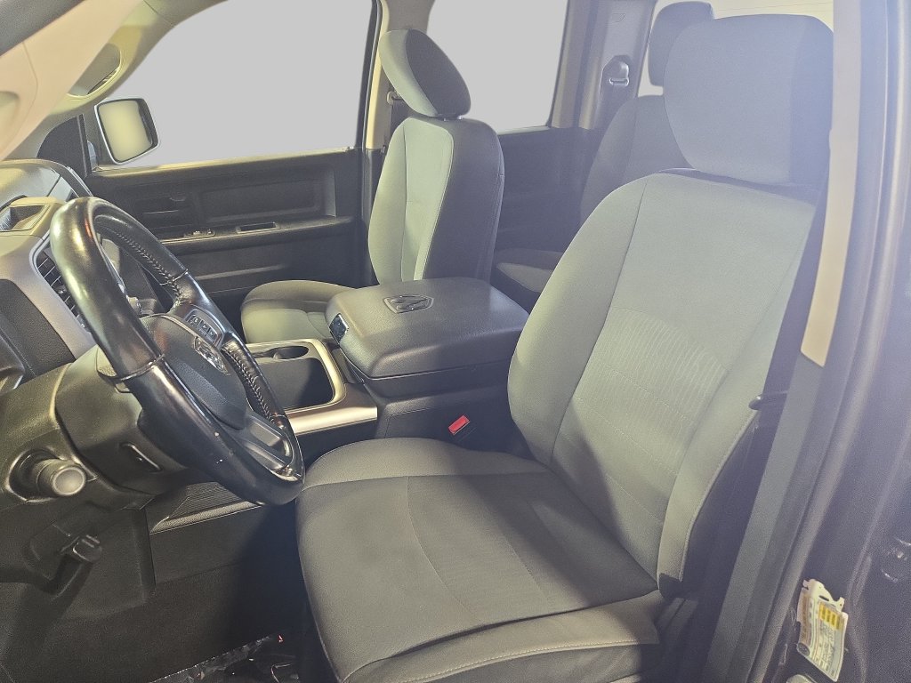 Used 2021 RAM 1500 Express w/ Wheel & Sound Group AWD/4WD image 18