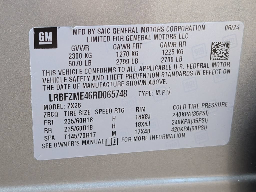 Used 2024 Buick Envision Preferred AWD/4WD image 40