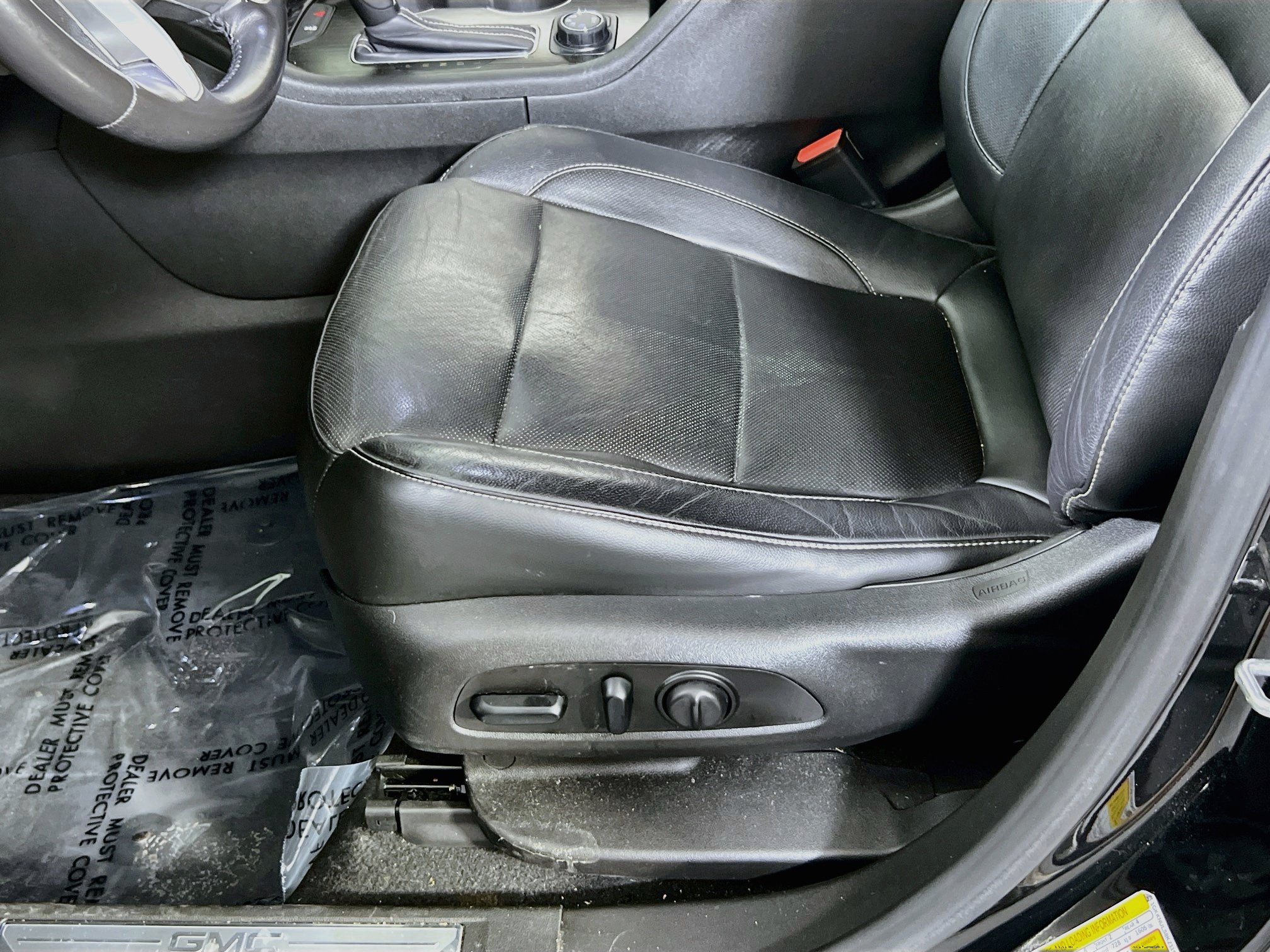 Used 2019 GMC Acadia SLT w/ LPO, Floor Liner Package AWD/4WD image 20