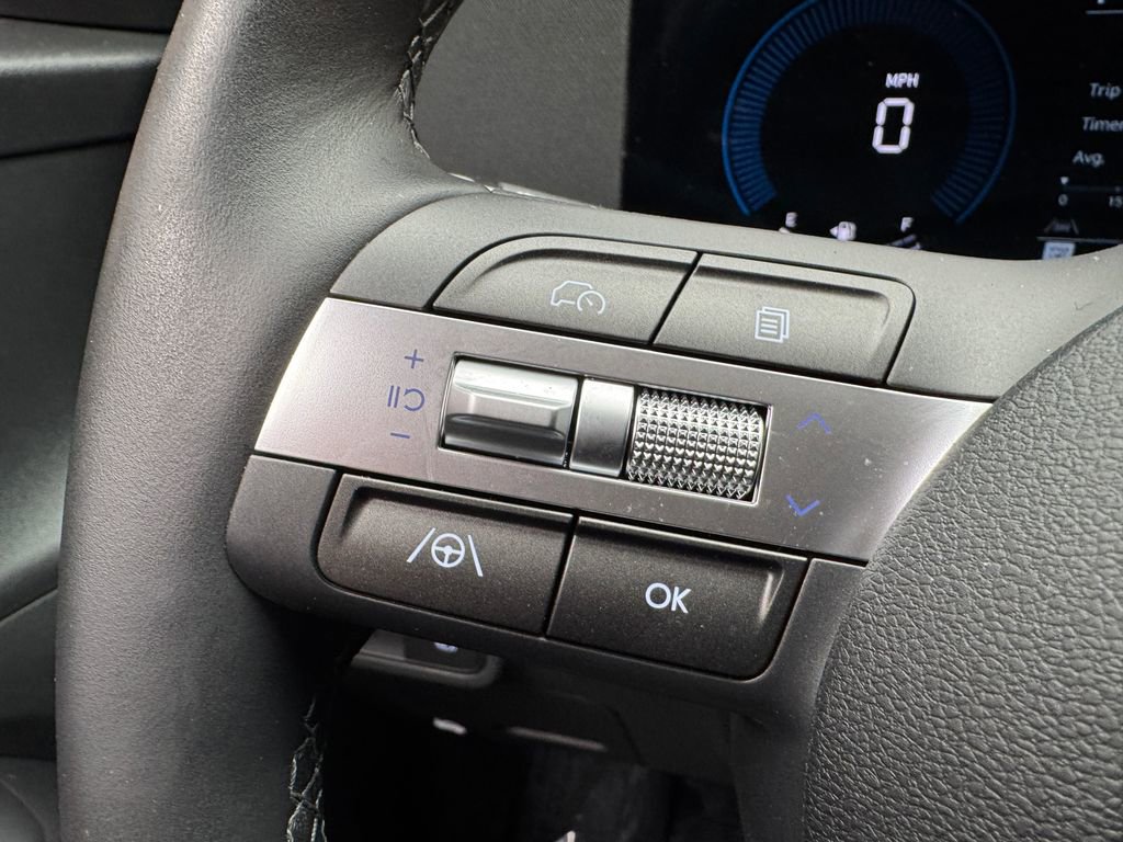 Used 2025 Hyundai Kona SEL AWD/4WD image 21
