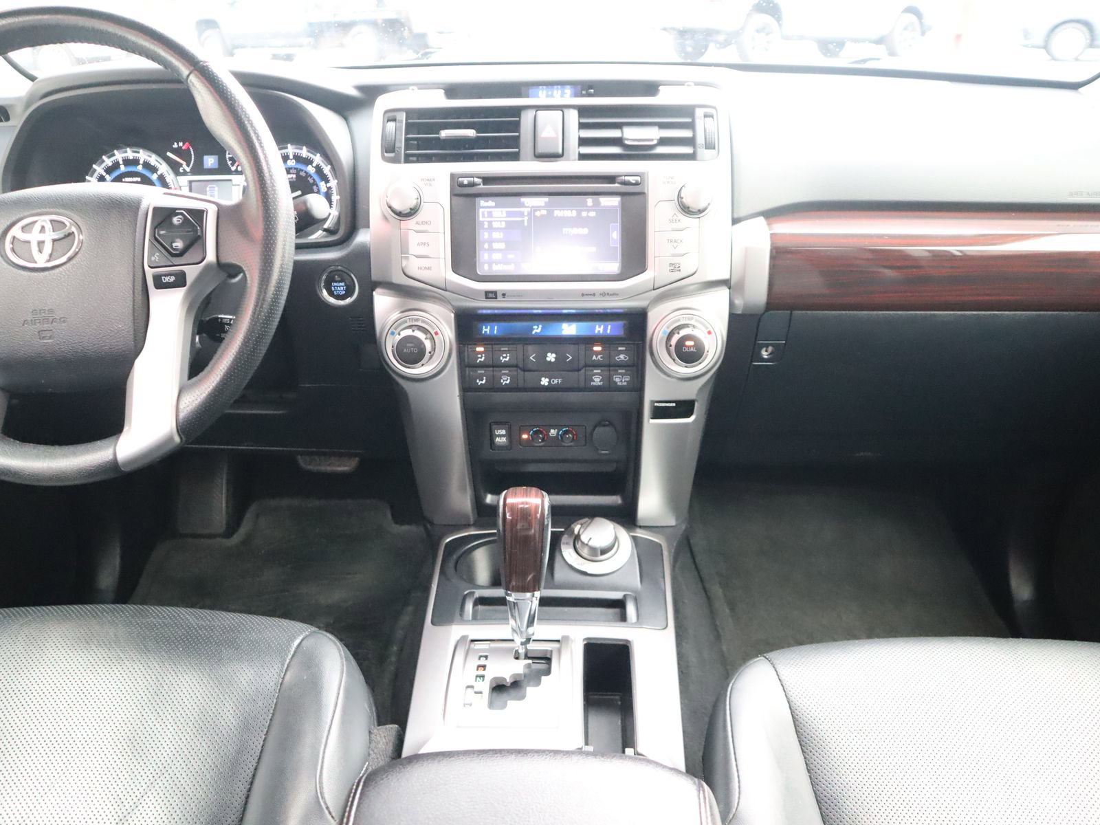 Used 2016 Toyota 4Runner Limited AWD/4WD image 27