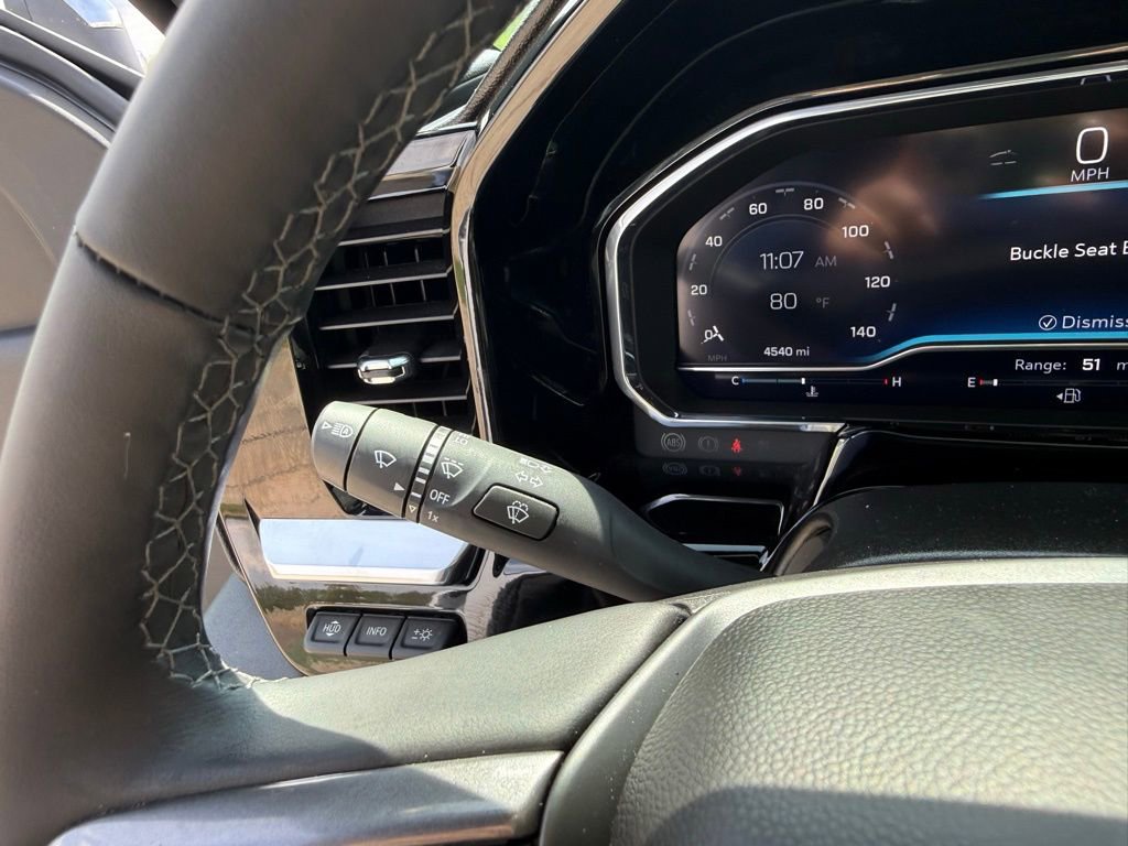 Used 2025 Chevrolet Silverado 2500 High Country w/ Technology Package image 39