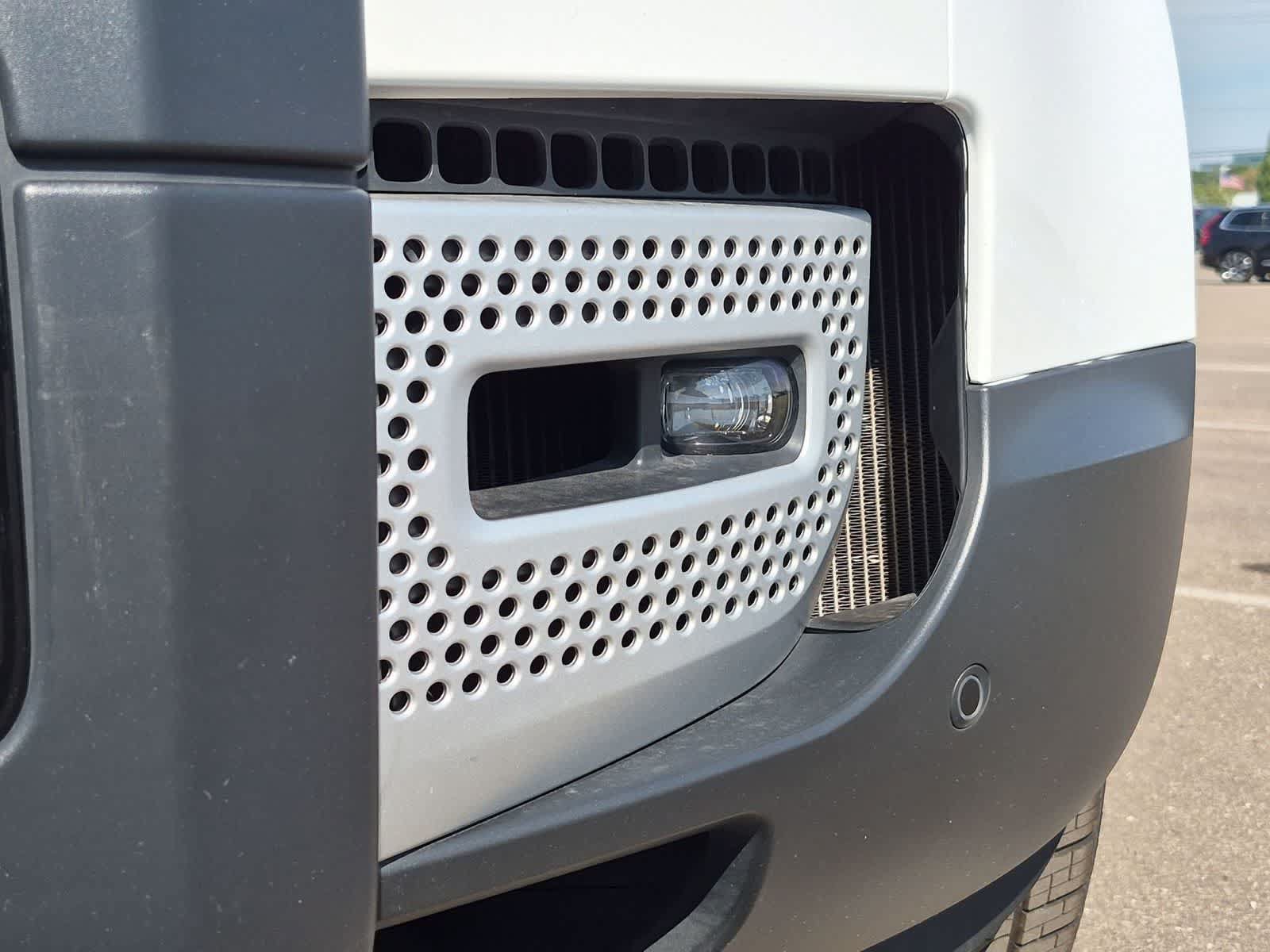 Certified 2023 Land Rover Defender 110 S AWD/4WD image 3