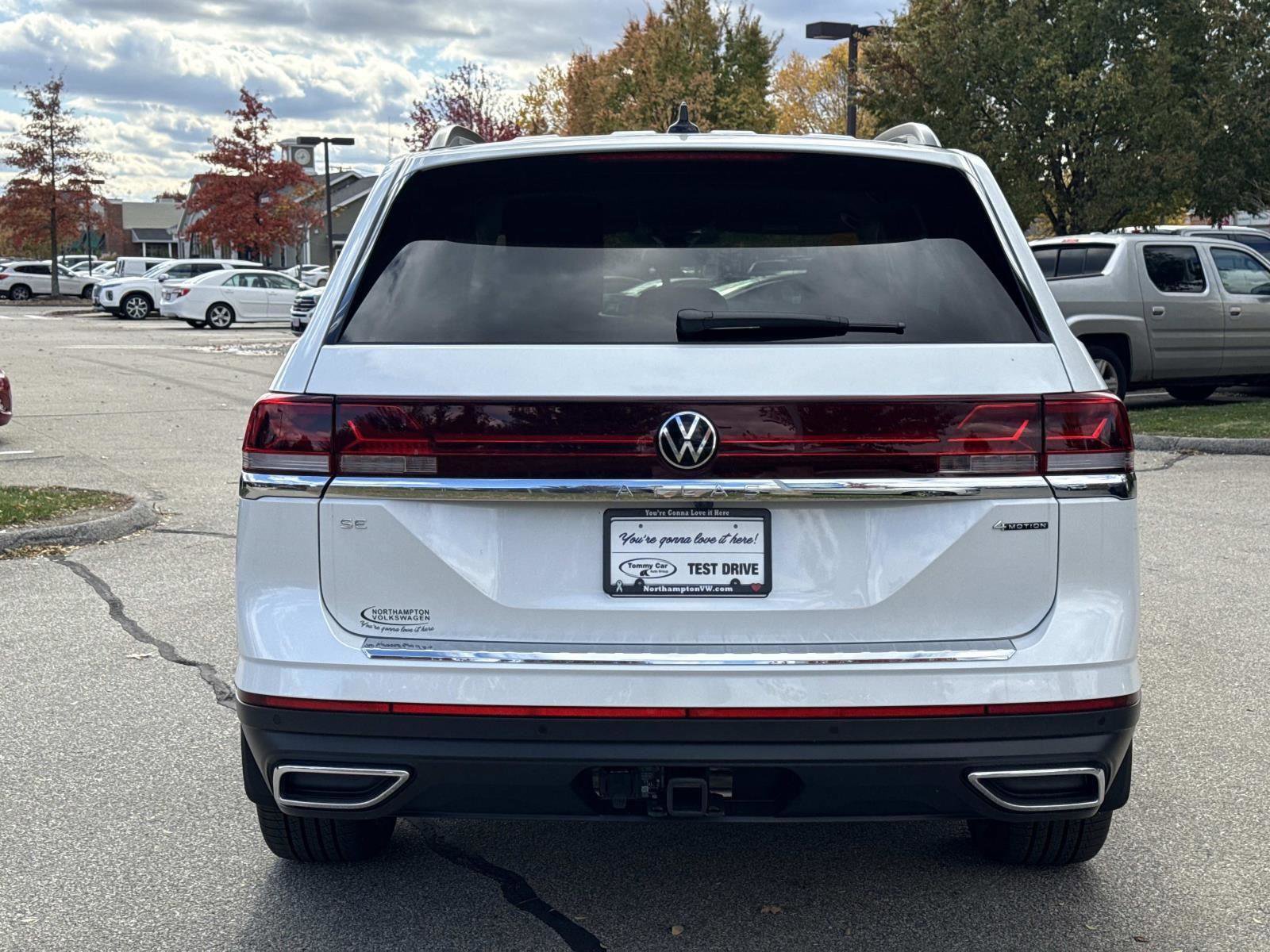 New 2026 Volkswagen Atlas SE image 28