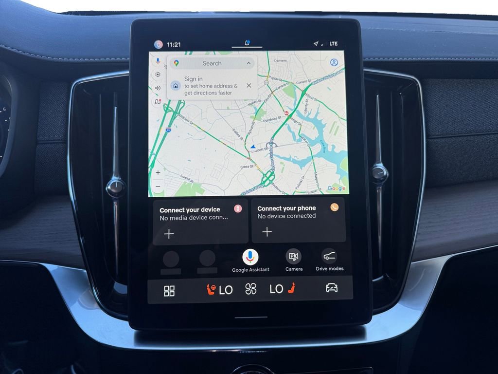 Certified 2025 Volvo XC90 B6 Plus image 20