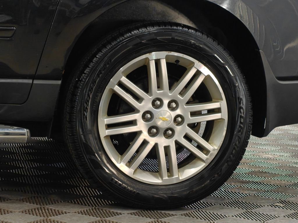 Used 2013 Chevrolet Traverse LT w/ All-Star Edition image 41