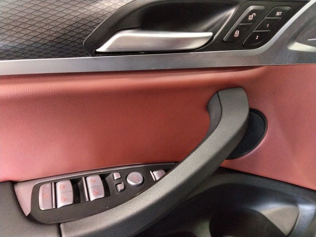 Used 2023 BMW X4 xDrive30i image 29