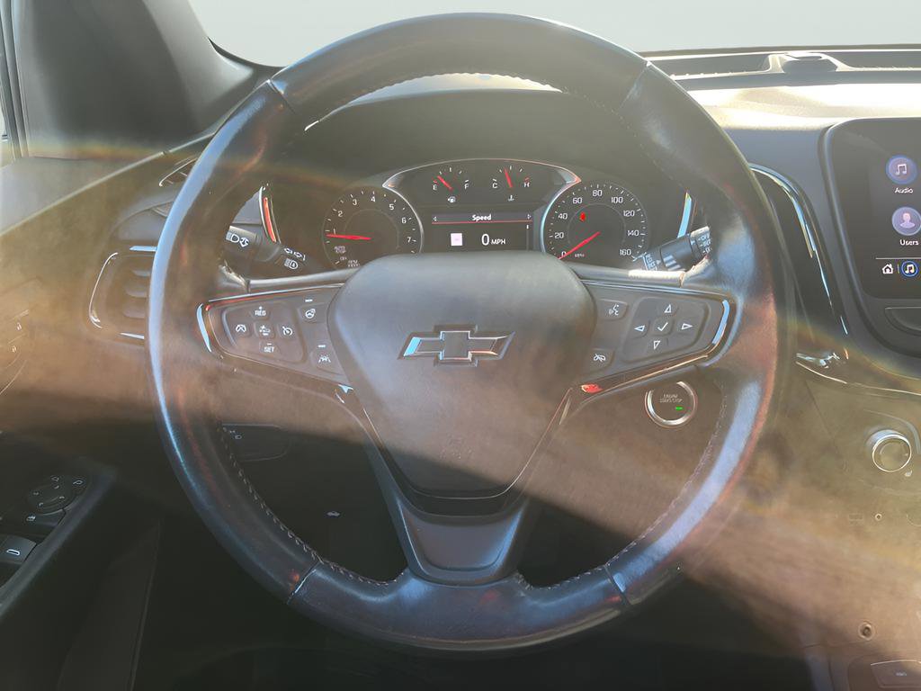 Used 2022 Chevrolet Equinox RS w/ Infotainment Package image 22