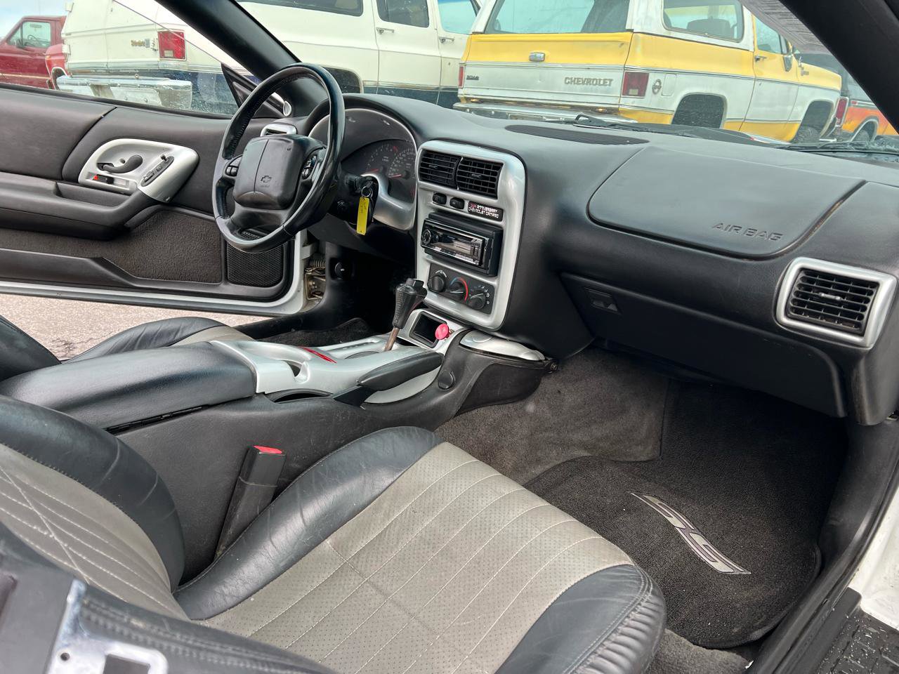 Used 2002 Chevrolet Camaro Z28 w/ SS Performance/Appearance Pkg image 12