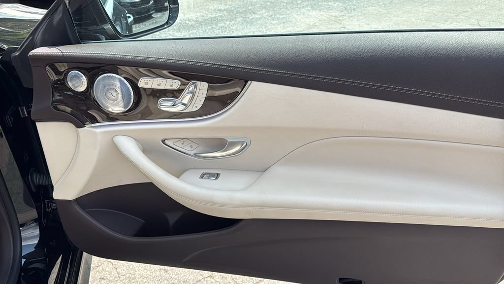 Used 2020 Mercedes-Benz E 450 Cabriolet image 13