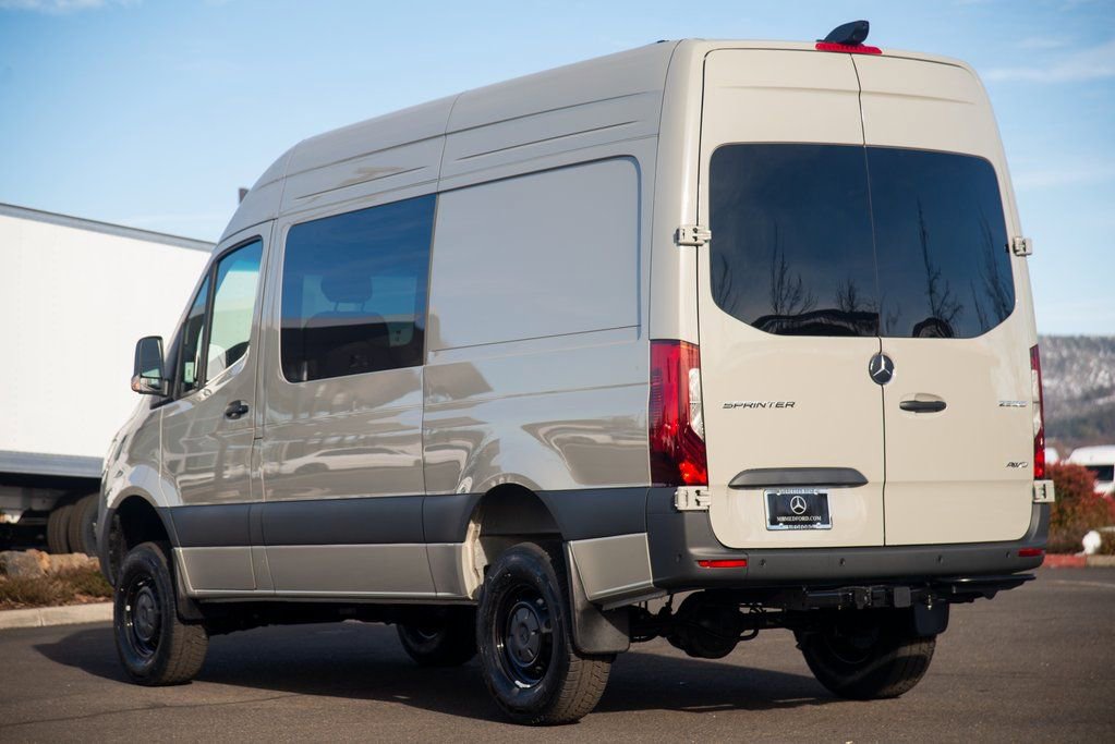 New 2025 Mercedes-Benz Sprinter 2500 image 9