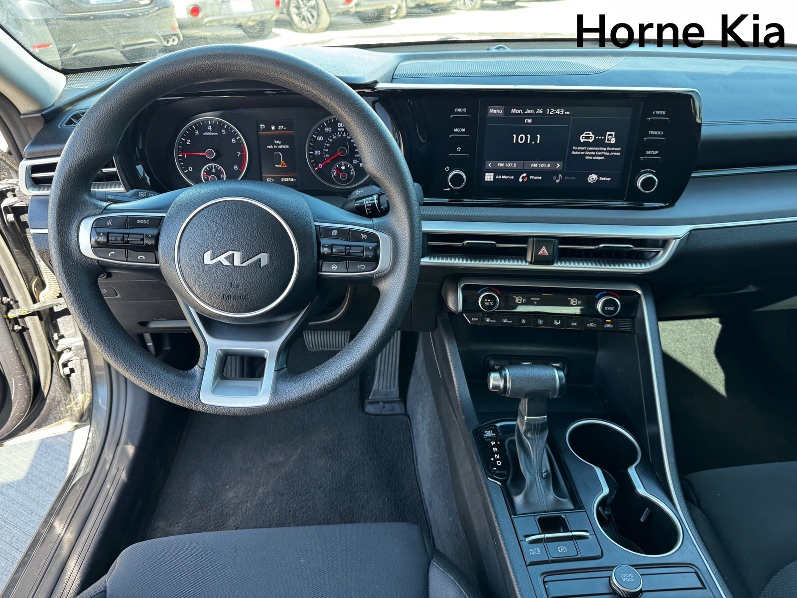 Used 2024 Kia K5 LXS image 13