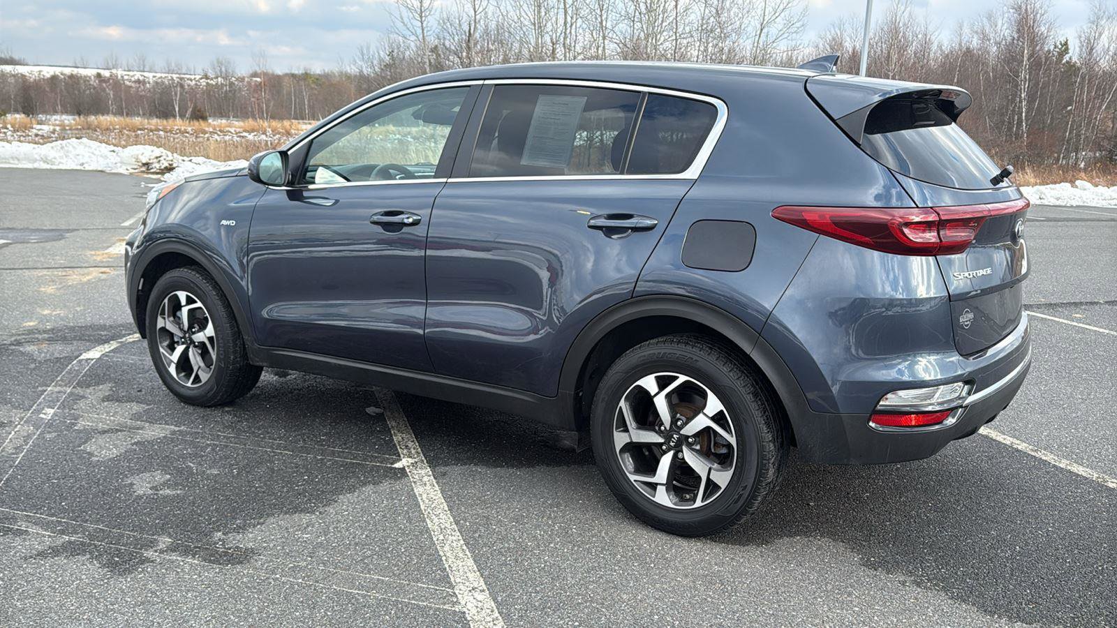 Used 2022 Kia Sportage LX image 10