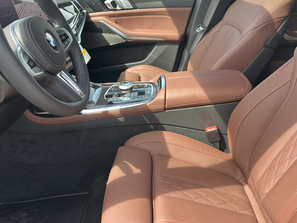 New 2026 BMW X7 M60i AWD/4WD image 10