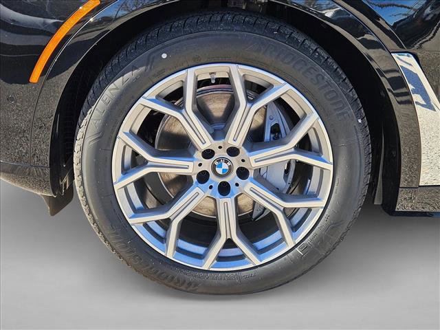 Used 2026 BMW X7 xDrive40i image 10