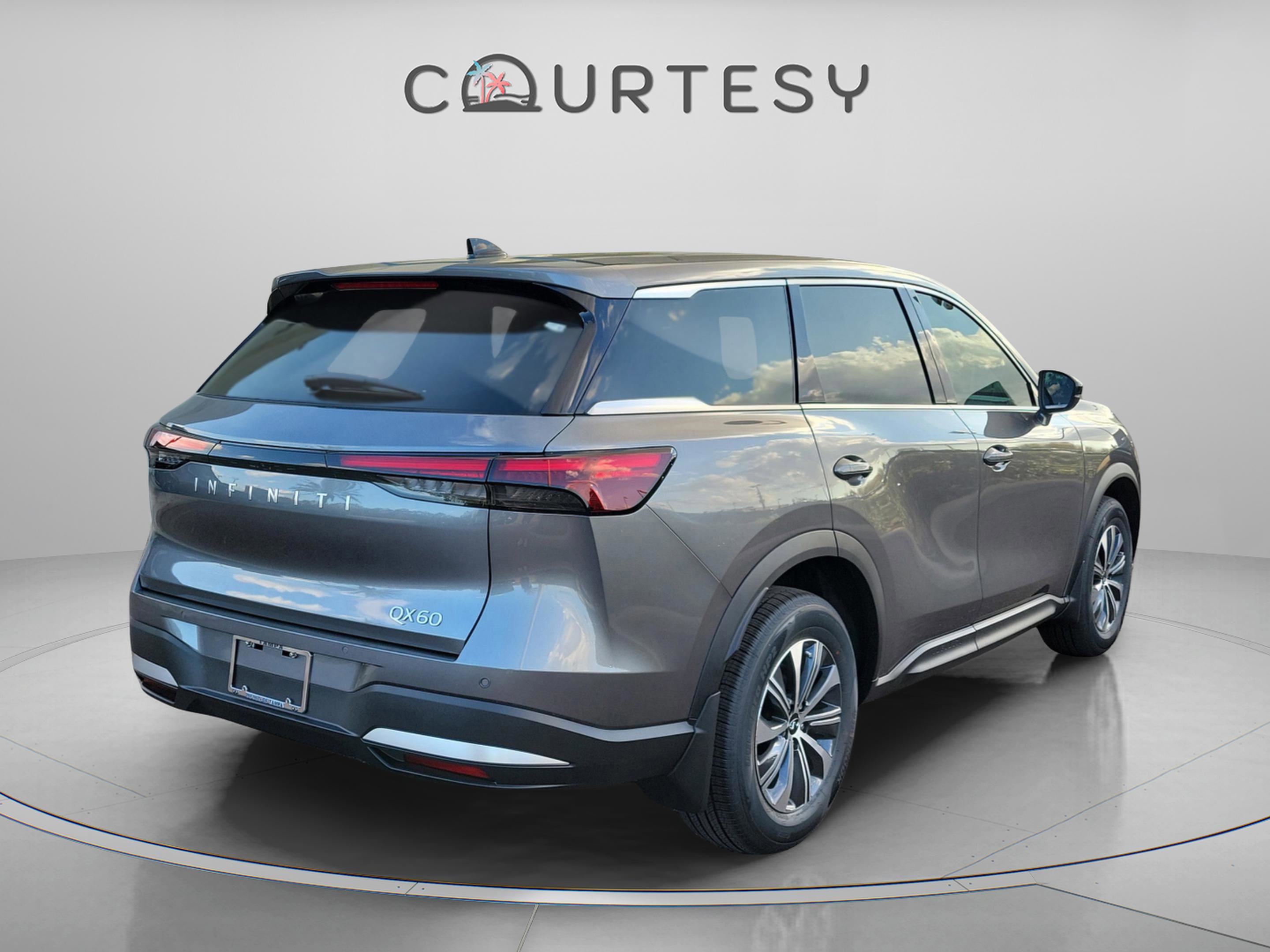 New 2026 INFINITI QX60 Pure w/ Family Package image 5