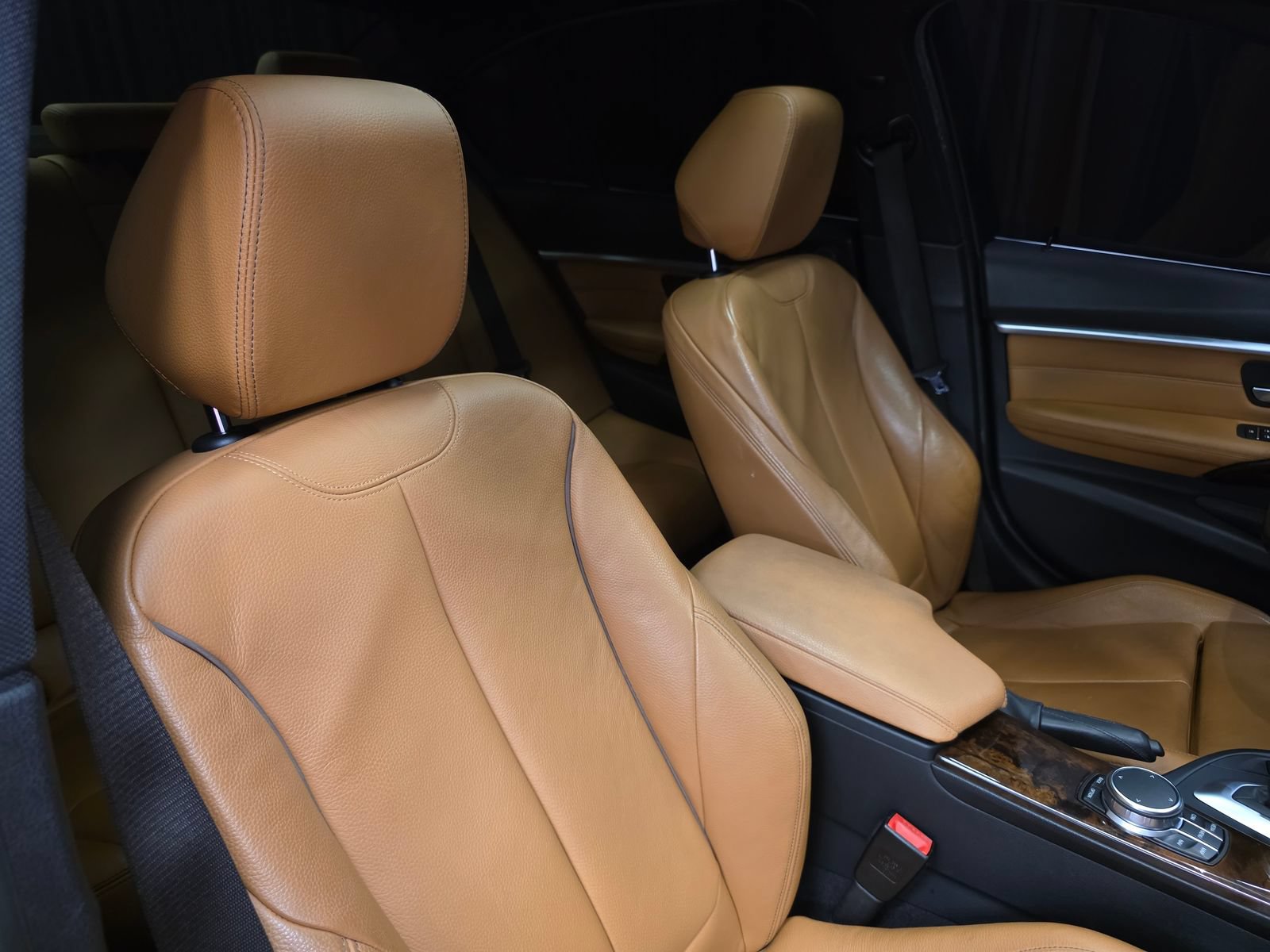 Used 2018 BMW 340i Sedan RWD image 39