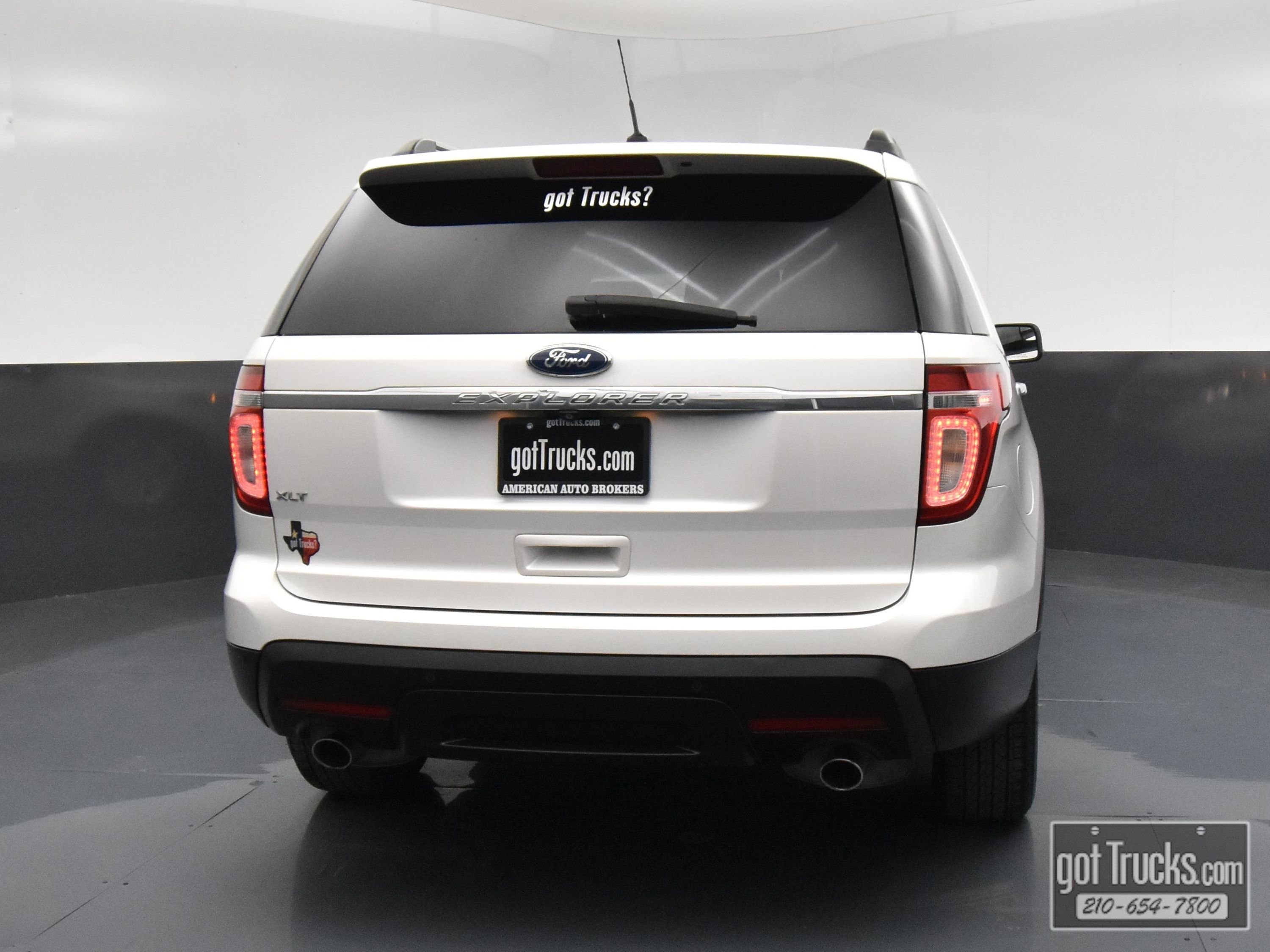 Used 2011 Ford Explorer XLT w/ 202A Rapid Spec Order Code image 5