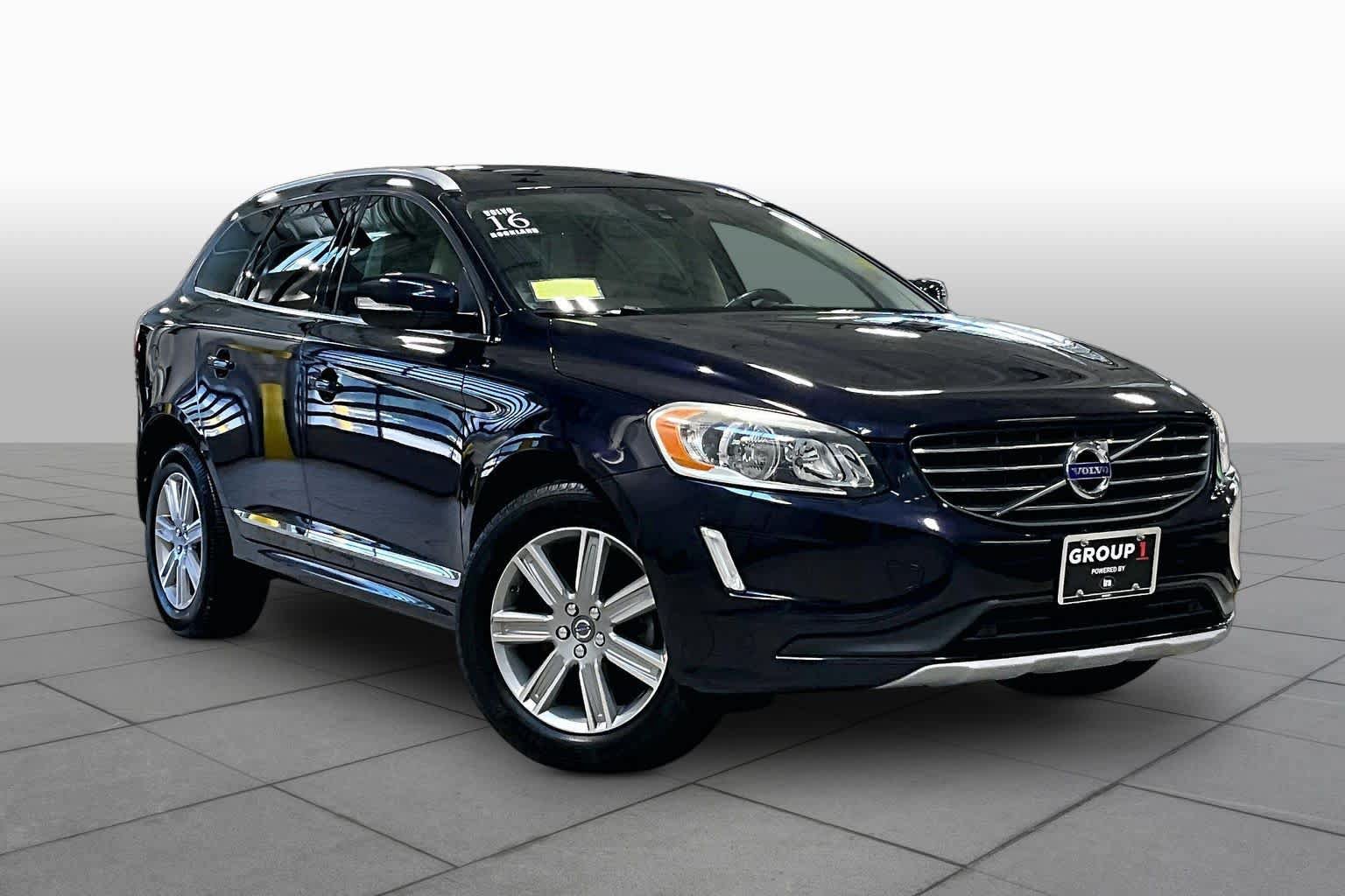 Used 2016 Volvo XC60 T6 w/ Climate Package AWD/4WD image 3