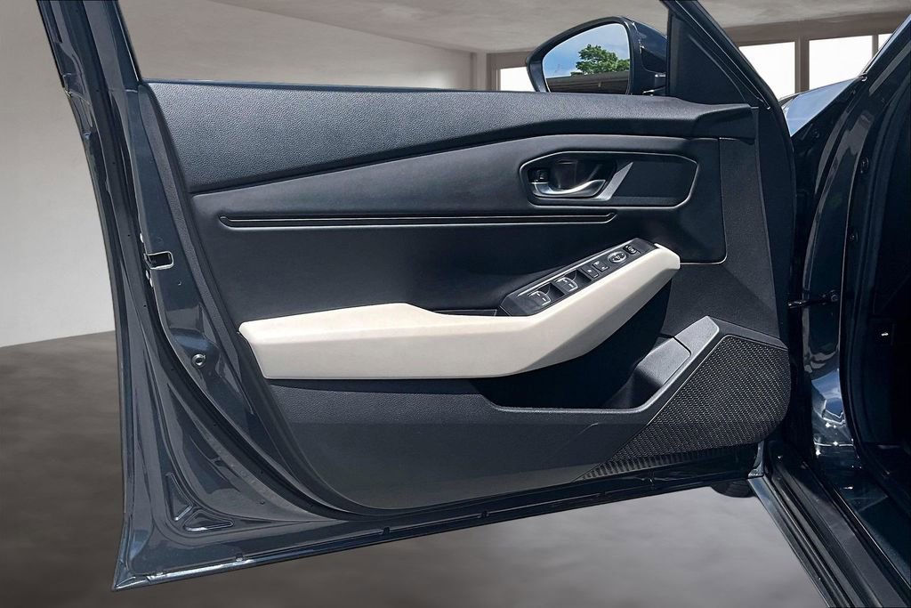 Used 2025 Honda Accord SE image 20