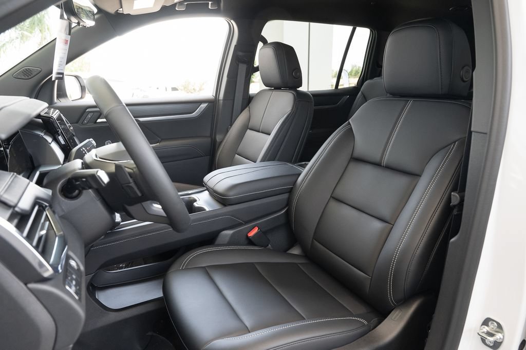 New 2026 GMC Acadia Elevation w/ Black Edition FWD image 16