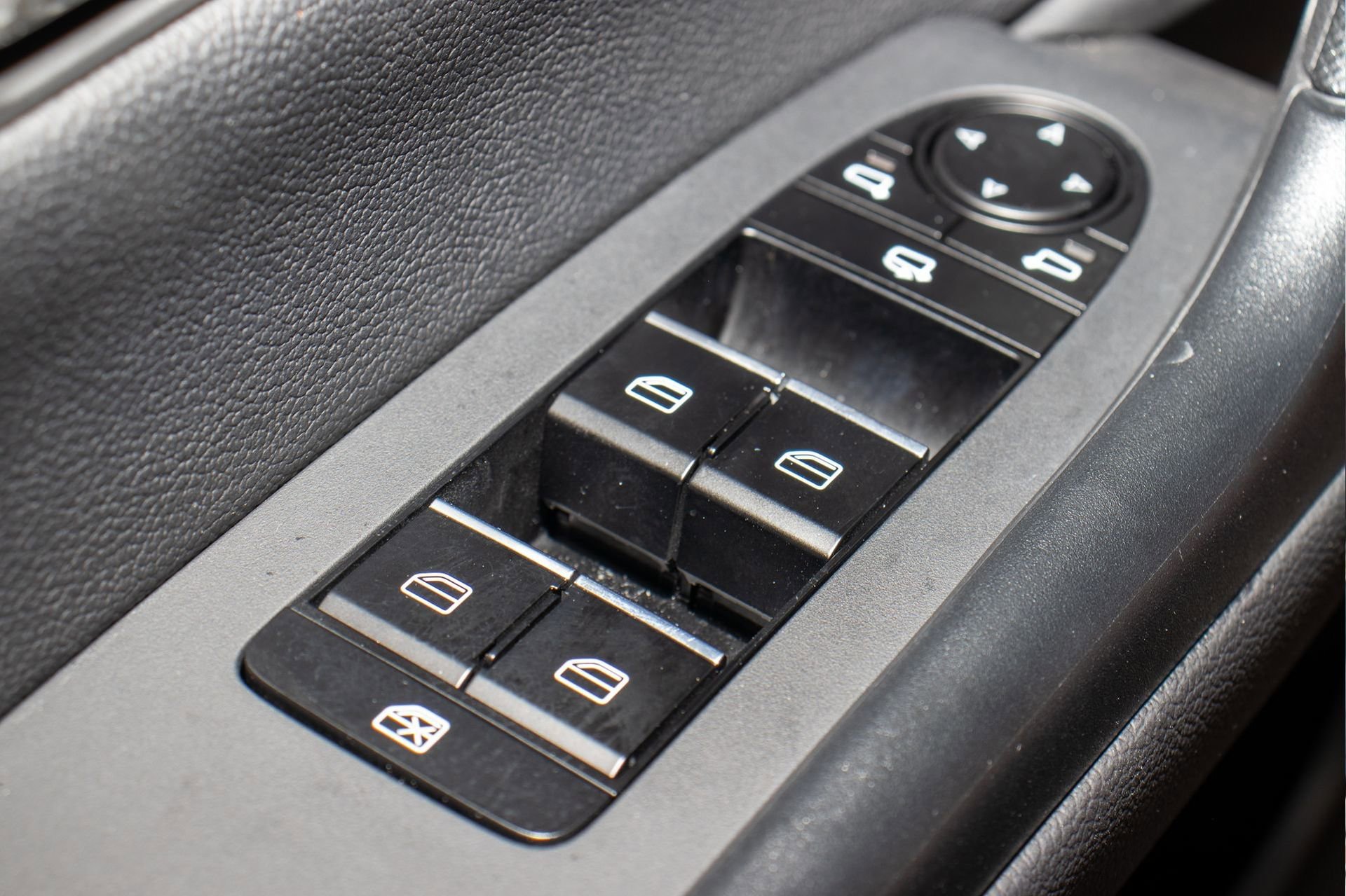 Used 2024 MAZDA CX-50 AWD 2.5 Turbo w/ Cargo Package image 25