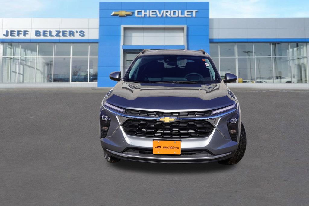 New 2026 Chevrolet Trax LT w/ Driver Confidence Package image 8