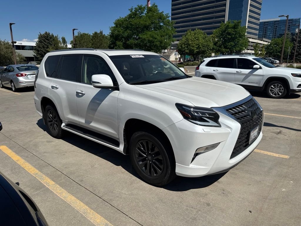 Used 2020 Lexus GX 460 Premium w/ Premium Package AWD/4WD image 2