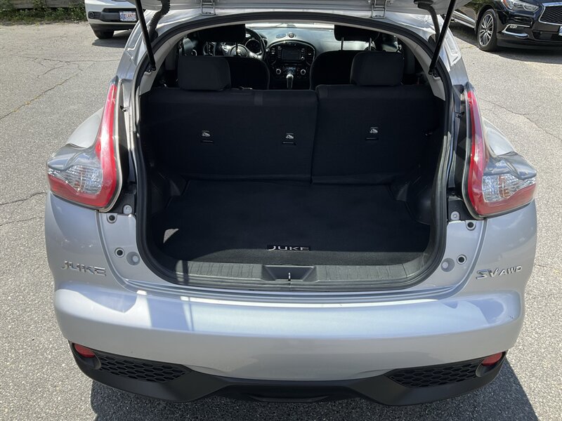 Used 2016 Nissan Juke SV w/ Technology Package AWD/4WD image 13