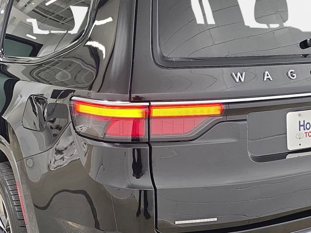 Used 2022 Jeep Wagoneer Series III w/ Premium Group I AWD/4WD image 34