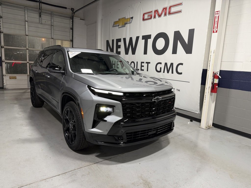 New 2026 Chevrolet Traverse RS image 2