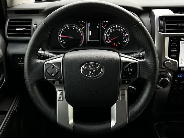 Used 2024 Toyota 4Runner Limited AWD/4WD image 13