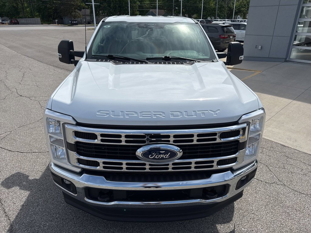 Used 2024 Ford F250 XLT AWD/4WD image 13