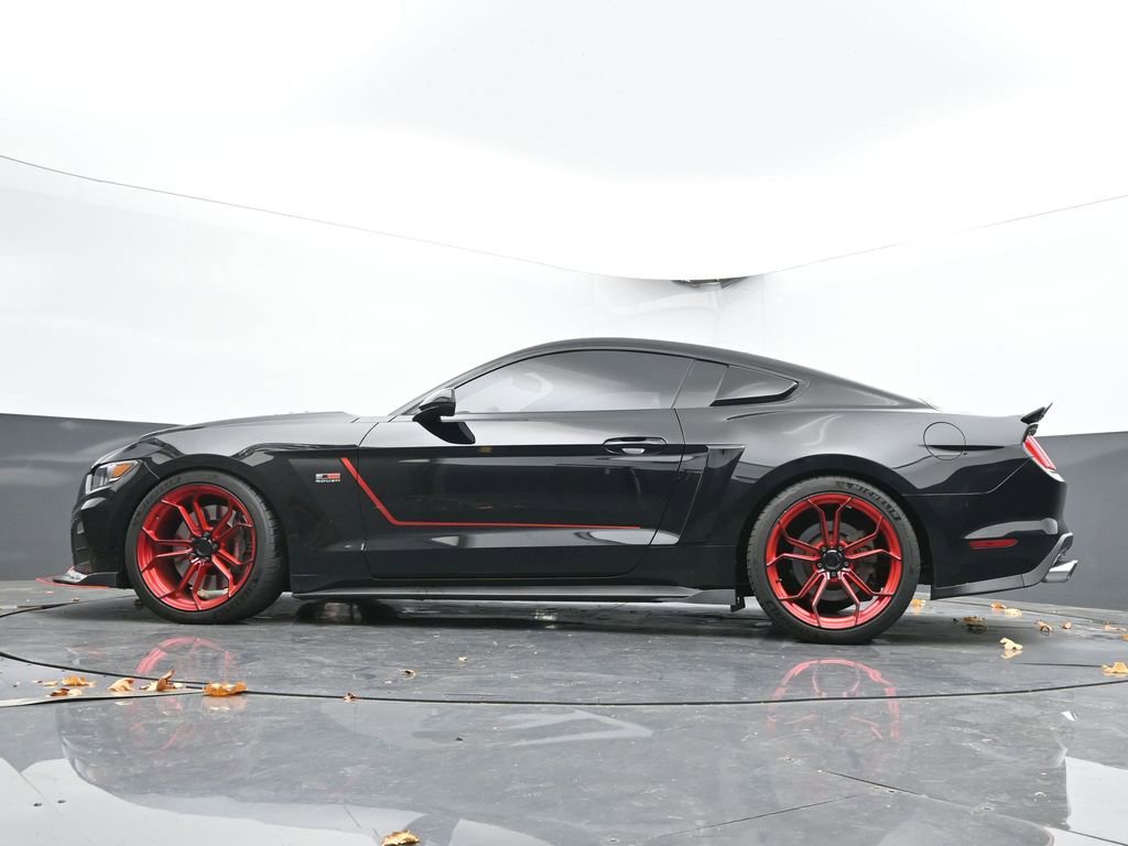 Used 2017 Ford Mustang GT Premium w/ GT Performance Package image 43