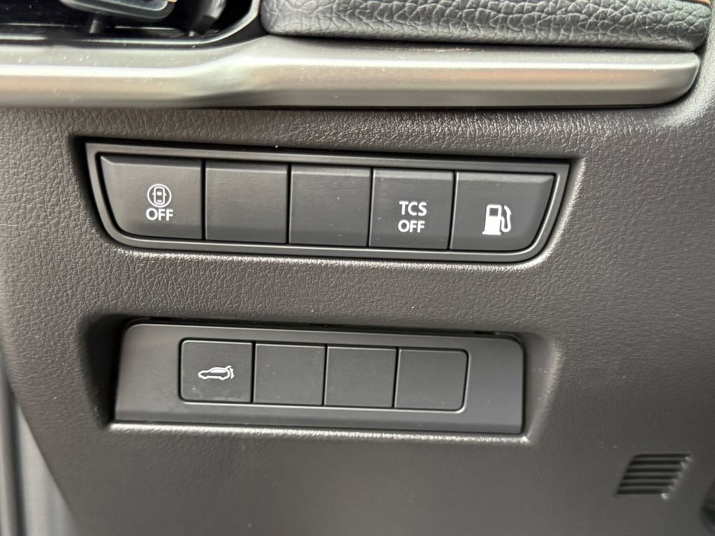 Used 2024 MAZDA CX-90 Plug-In Hybrid w/ Preferred AWD/4WD image 22