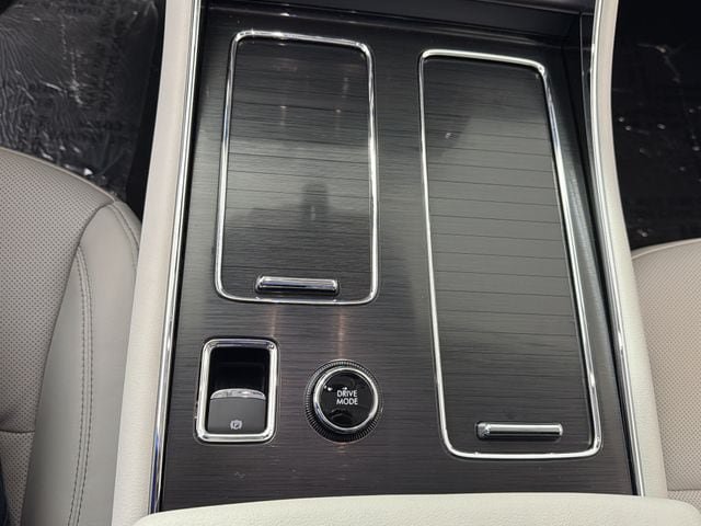 New 2026 Lincoln Aviator AWD image 9