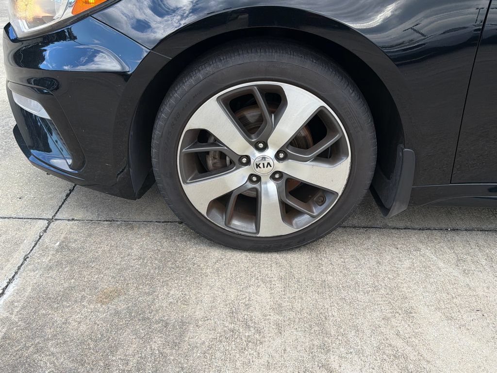 Used 2019 Kia Optima S FWD image 12