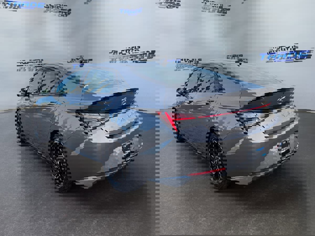 Used 2022 Hyundai Elantra N Line image 7