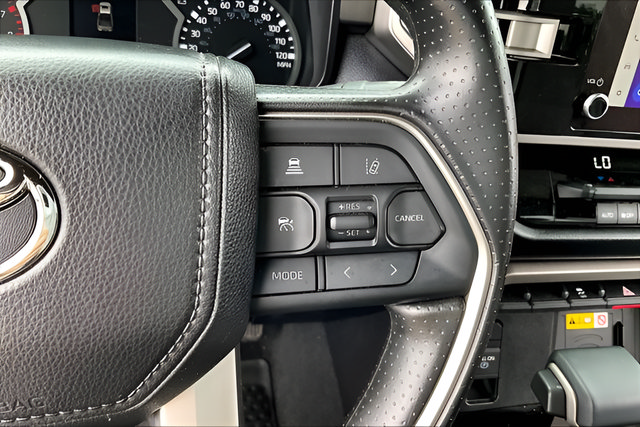 Used 2025 Toyota Tundra SR5 w/ SR5 Convenience Package AWD/4WD image 11