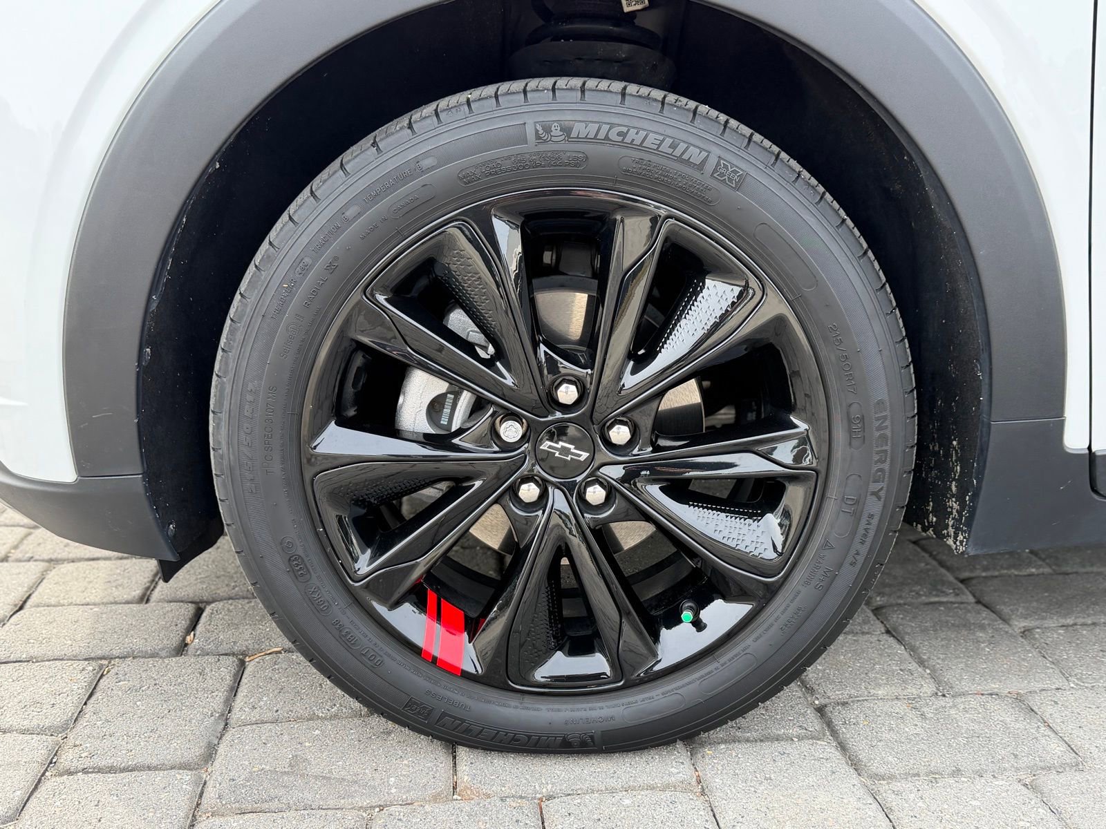 Used 2023 Chevrolet Bolt EUV Premier w/ Redline Edition image 12