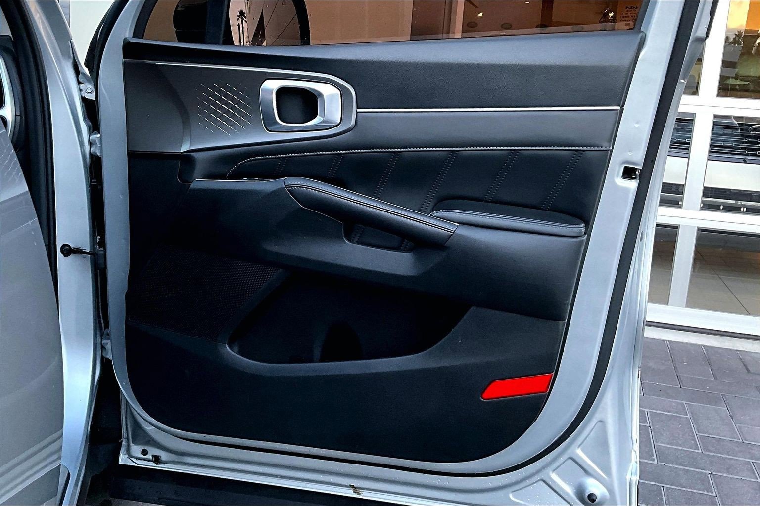 Used 2022 Kia Sorento SX image 24