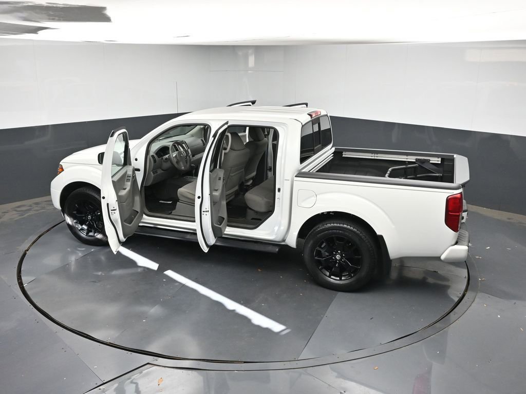 Used 2020 Nissan Frontier SV w/ Midnight Edition Floor Mats RWD image 44