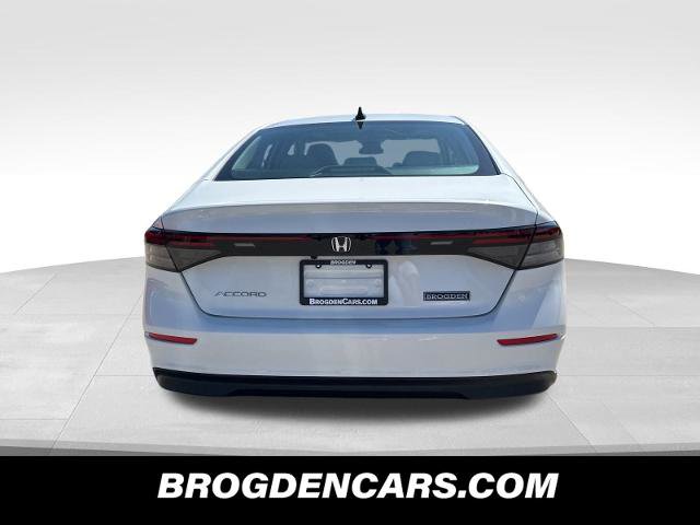 New 2025 Honda Accord SE image 4