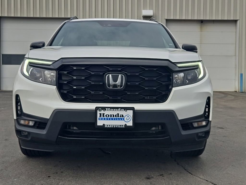Used 2023 Honda Passport Elite image 2